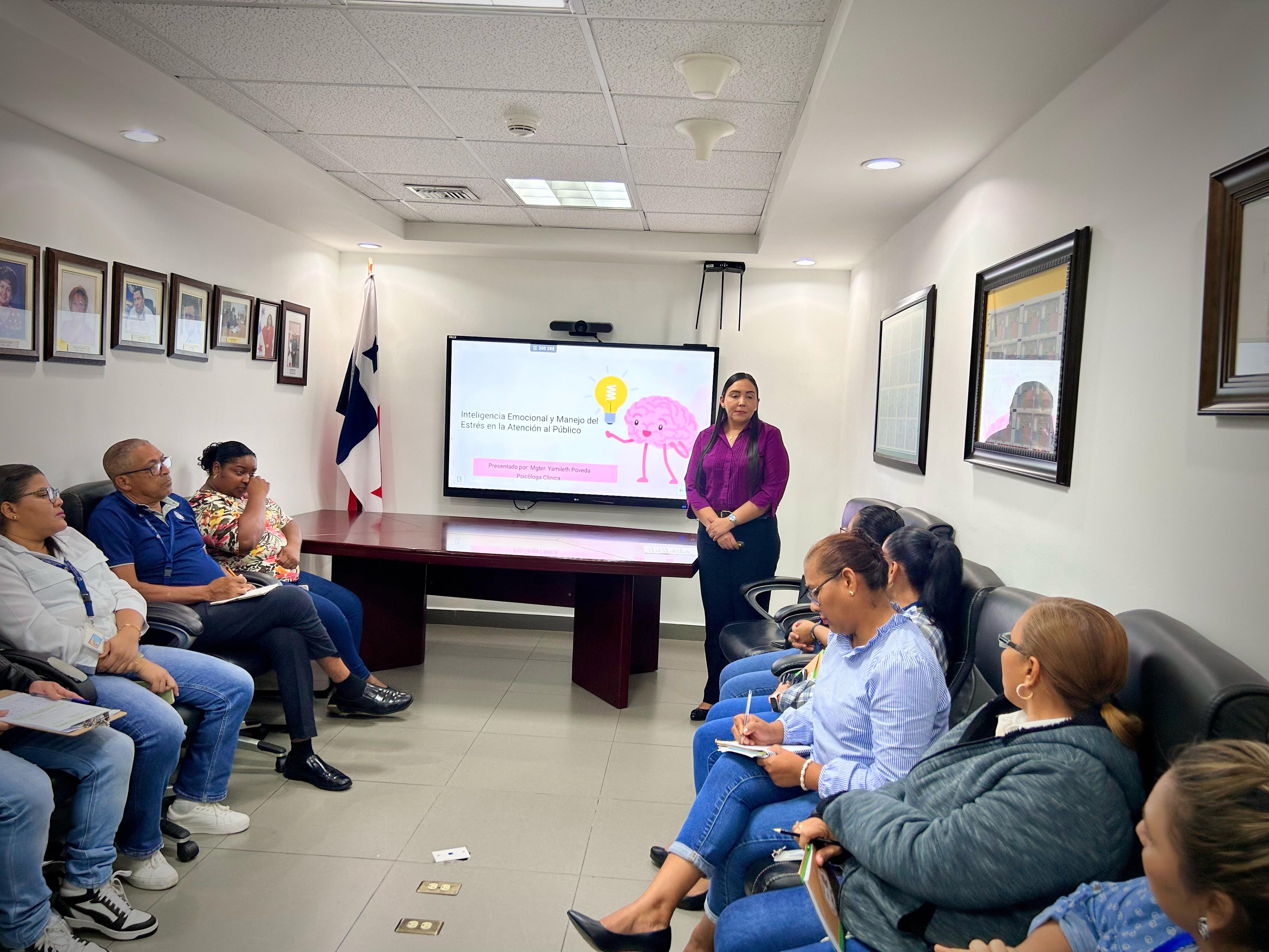 CAPACITACIÓN SOBRE INTELIGENCIA EMOCIONAL